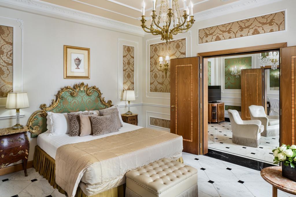 Baglioni Hotel Carlton - The Leading Hotels Of The World Milan Luaran gambar