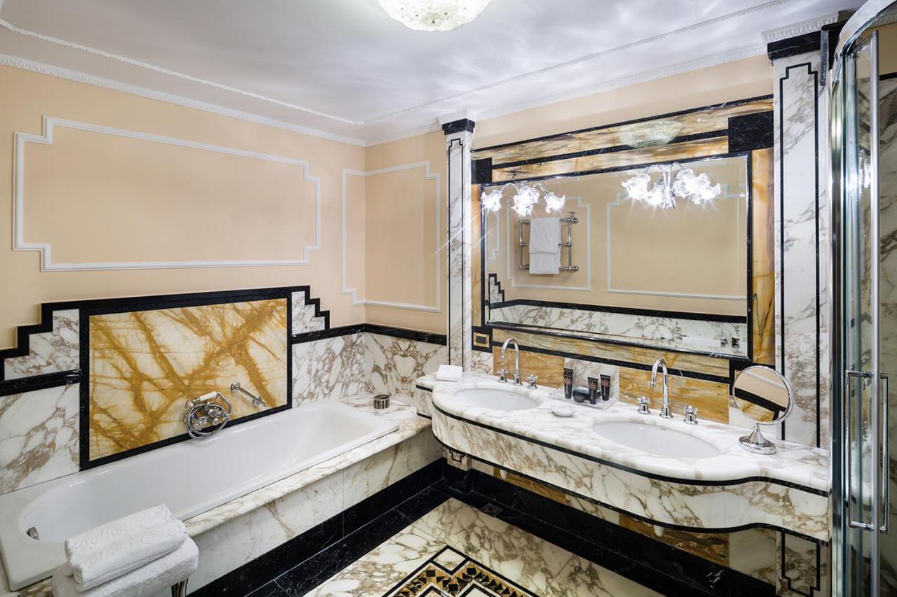 Baglioni Hotel Carlton - The Leading Hotels Of The World Milan Luaran gambar